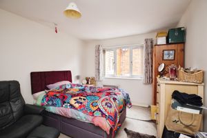 BEDROOM- click for photo gallery
